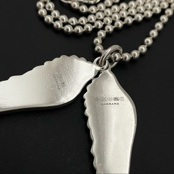 ✨𝙷𝚘𝚜𝚝 𝙿𝚒𝚌𝚔✨ GARRARD Silver Wing Double Pendants Necklace - Picture 5 of 12